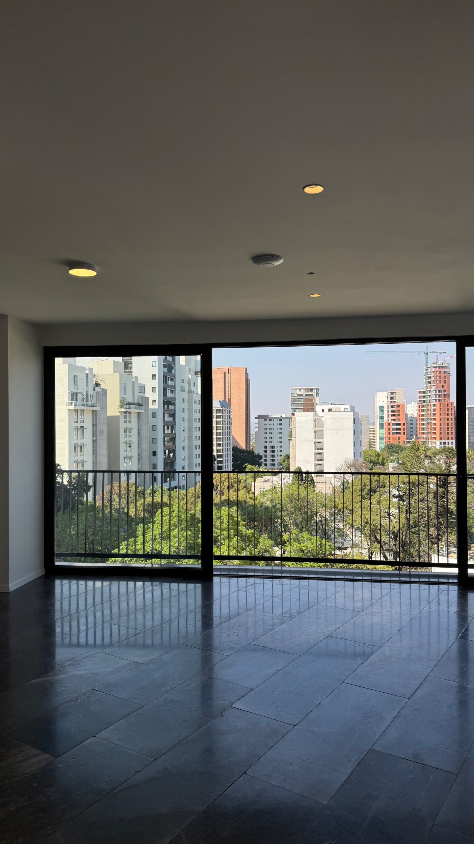 Departamento Country Club de 2 recamaras de 143m2 Torre Mar Mediterraneo en Country Club