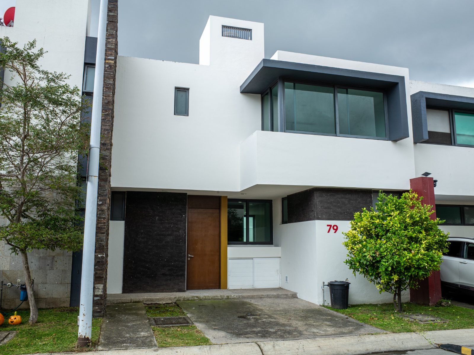 Casa en venta en Coto Salerno Porta Real Zapopan 3 recamaras 155m2 sobre Av Aviacion en Porta Real