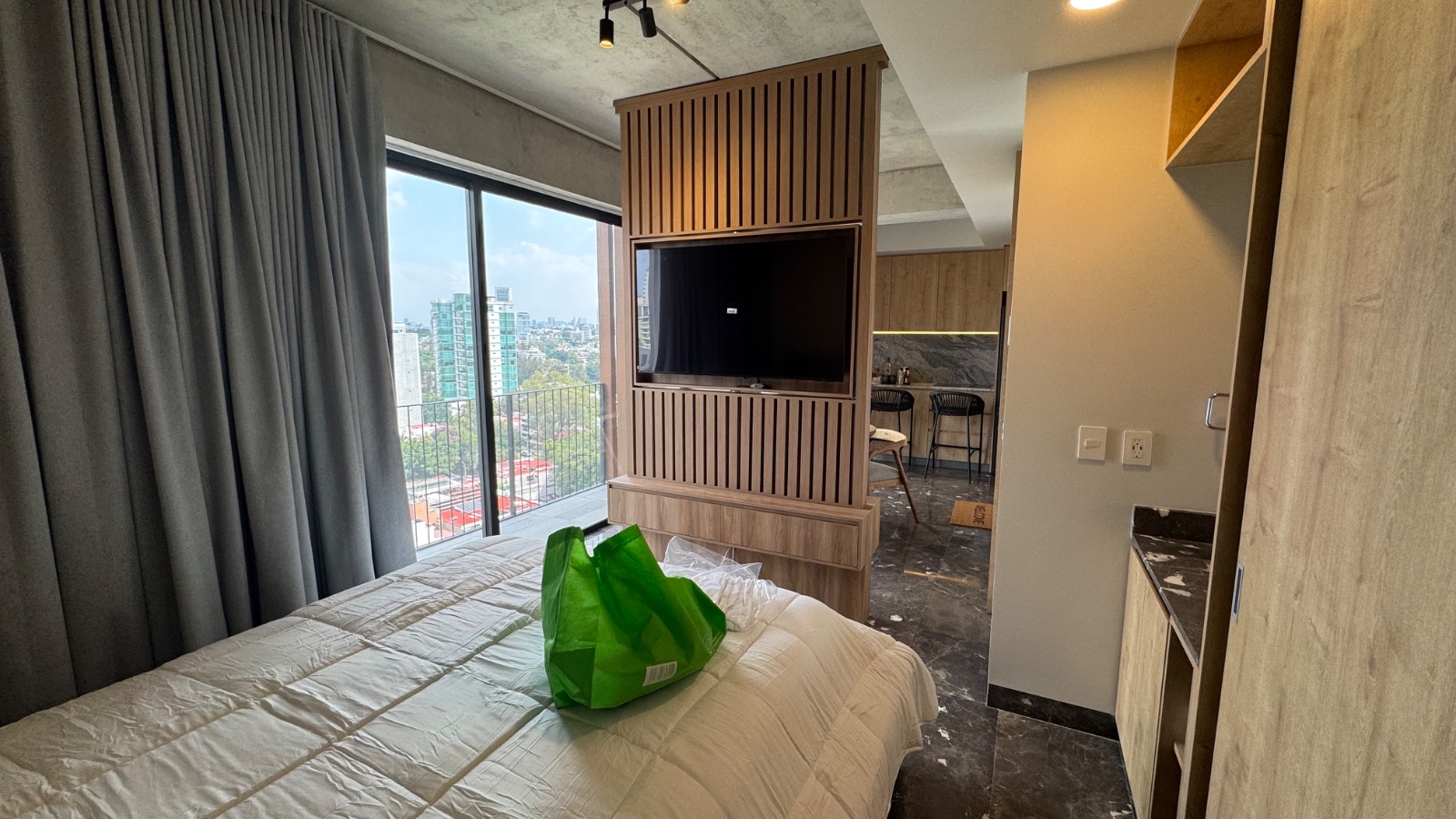 Departamento tipo Estudio en Sao Paulo Urbano 1 recamara piso 12 en Providencia